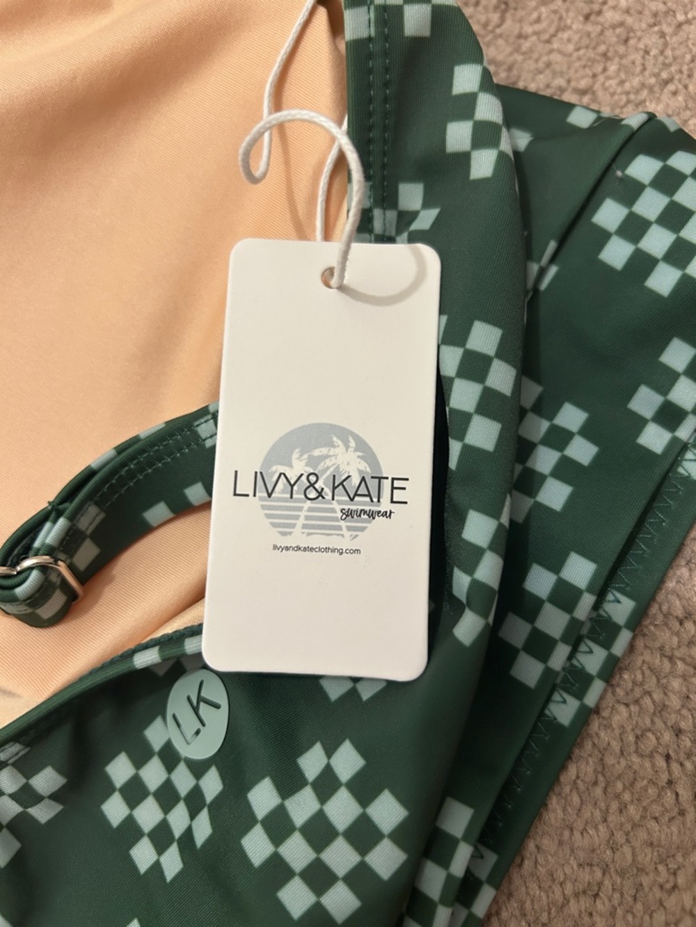 NWT Livy&Kate Bayside Top in Check Mate and Mid Rise Bottoms in Daisy Sunrise - Picture 5 of 11